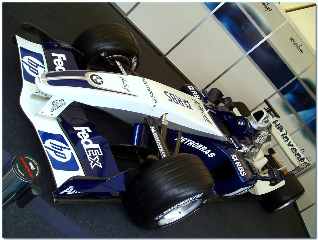 Williams-FW24-BMW