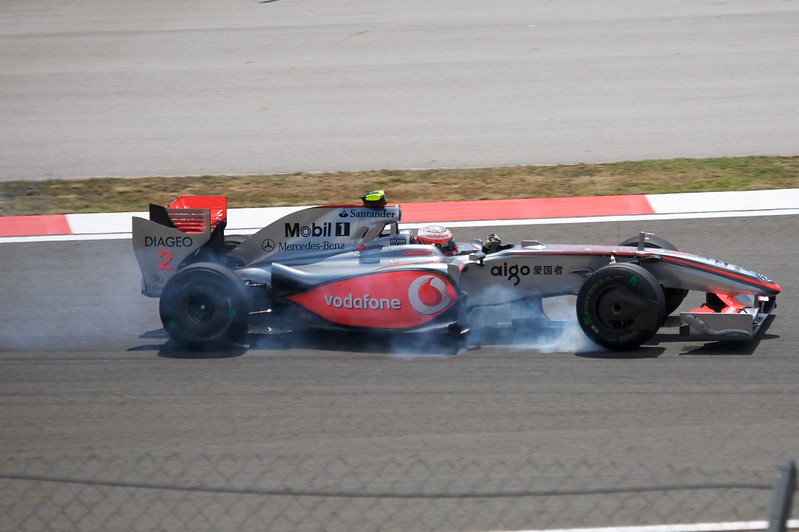 Flickr-ph-stop-2009-spa-Heikki-locks-up (1)